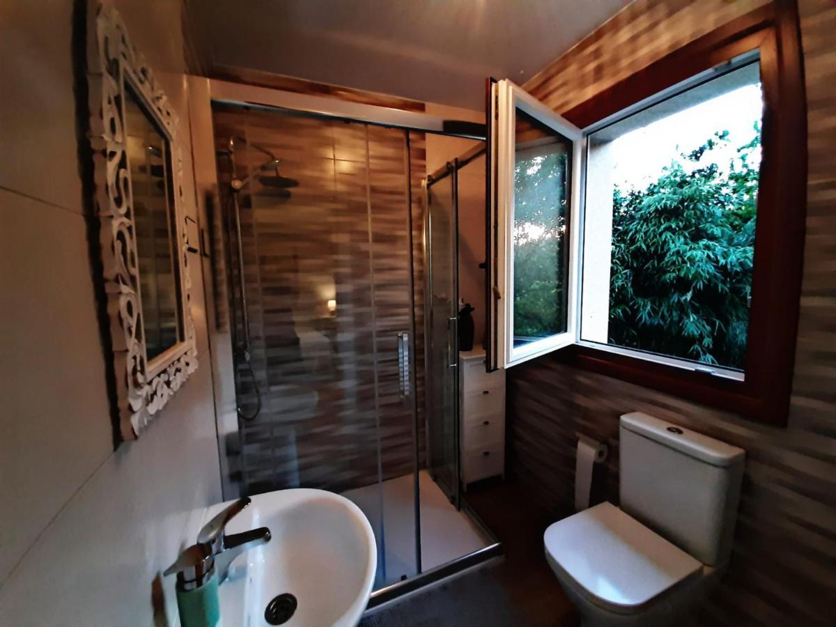Vila Do Rio Dumbria Luaran gambar
